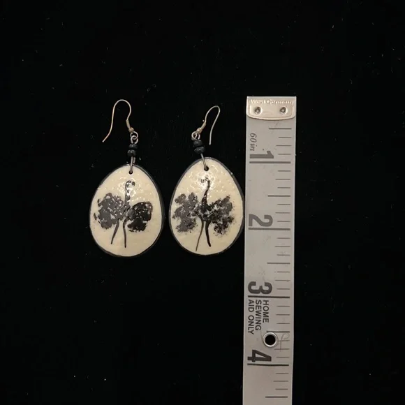 Ostrich Earingd - Picture 3 of 3